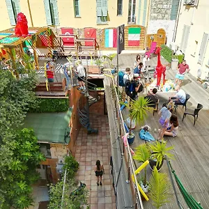 Antares Hostel Nice